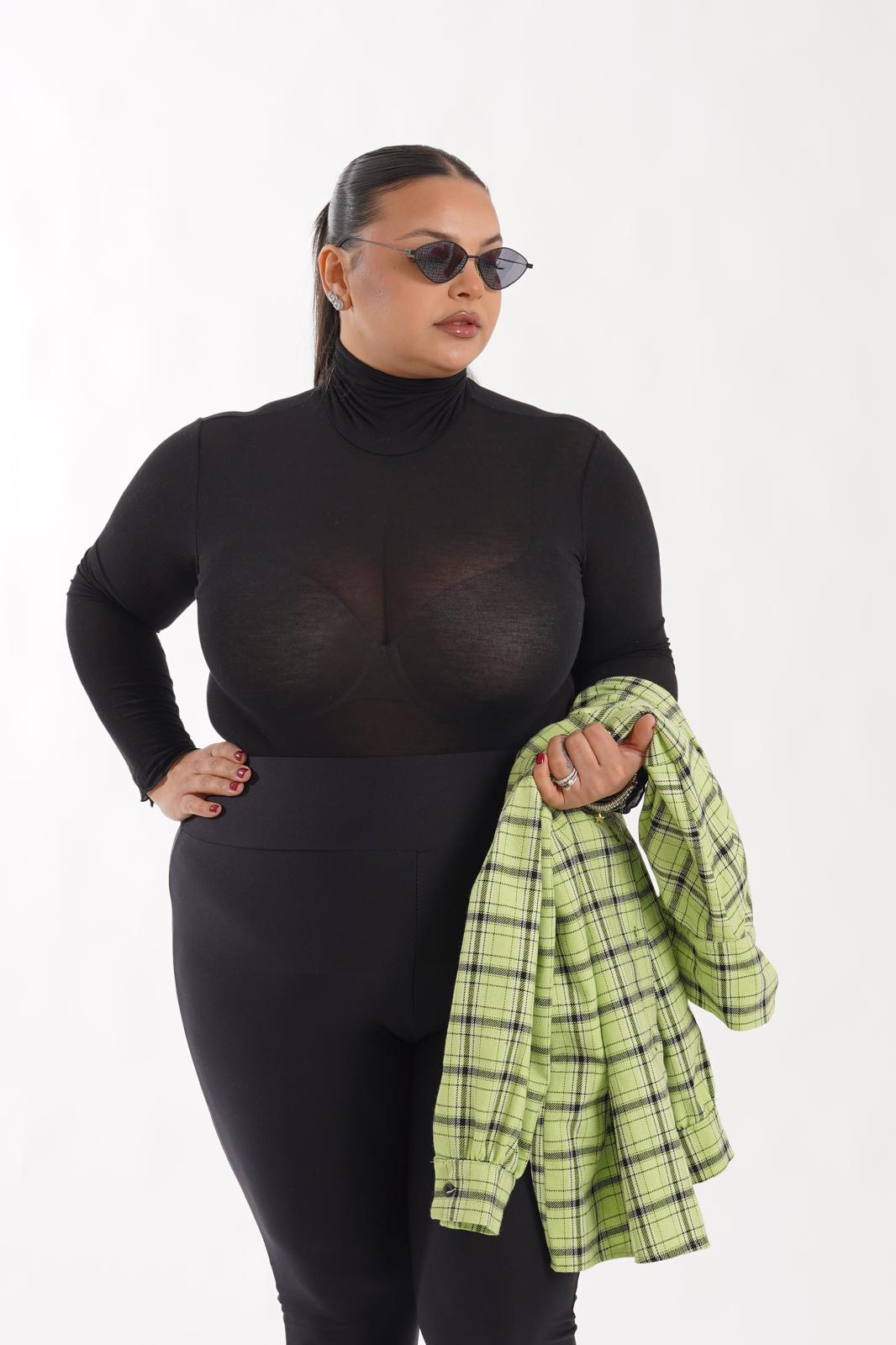 Maglia Cashmere collo alto nera