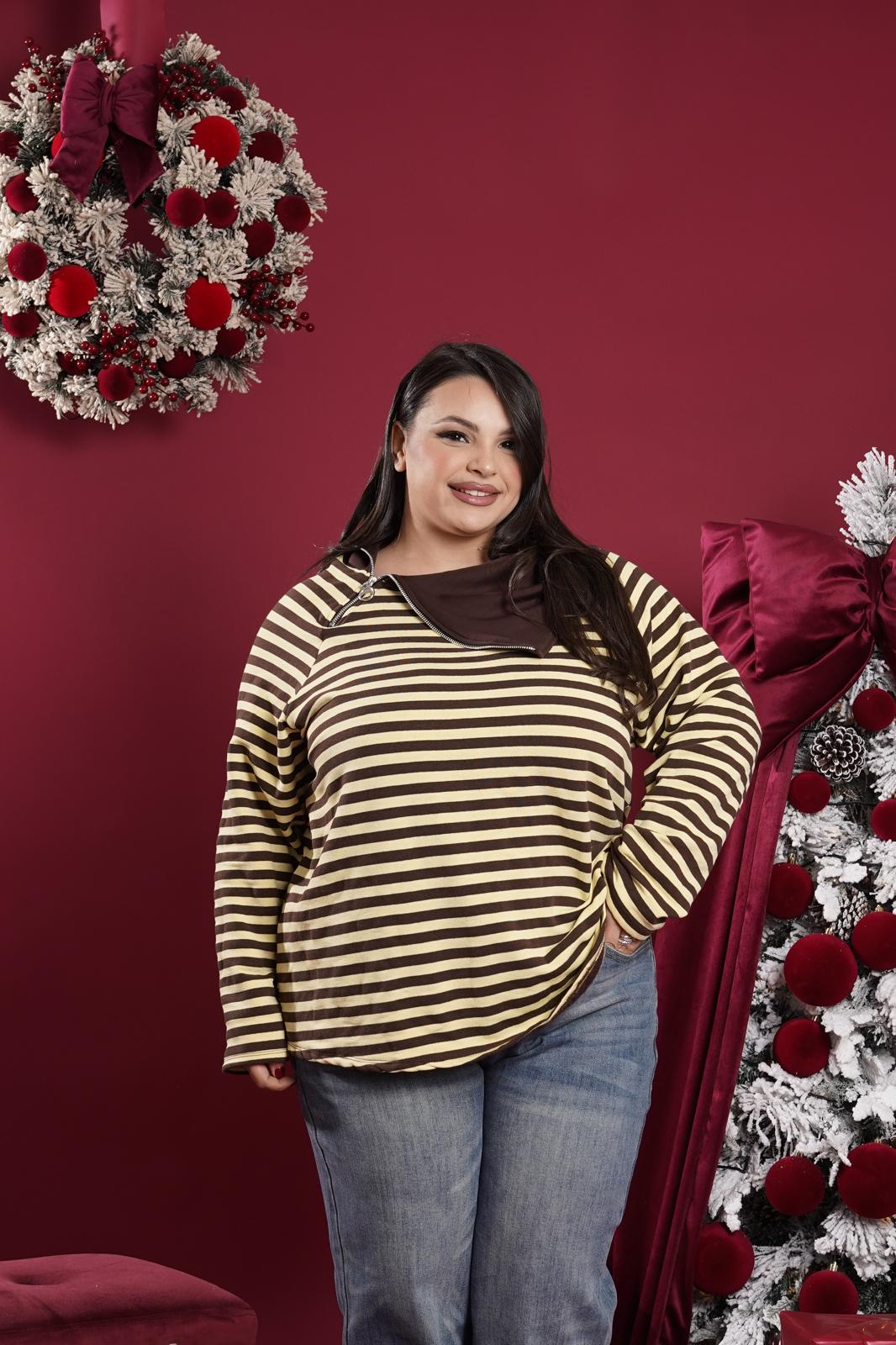 Buby yellow striped sweater